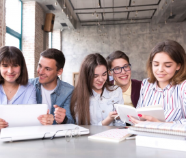 Студентські відгуки про купівлю дипломних робіт у Києві